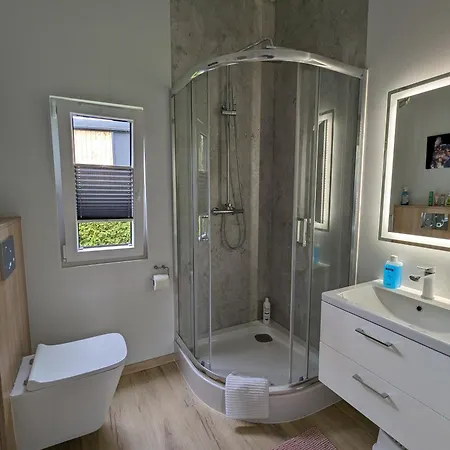 Tinyhouse Daniel Semesterbostad *