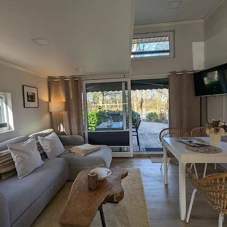 Tinyhouse Daniel Semesterbostad *