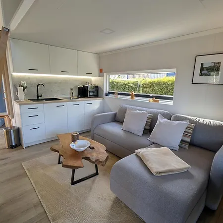 Tinyhouse Daniel Holiday home Papenburg